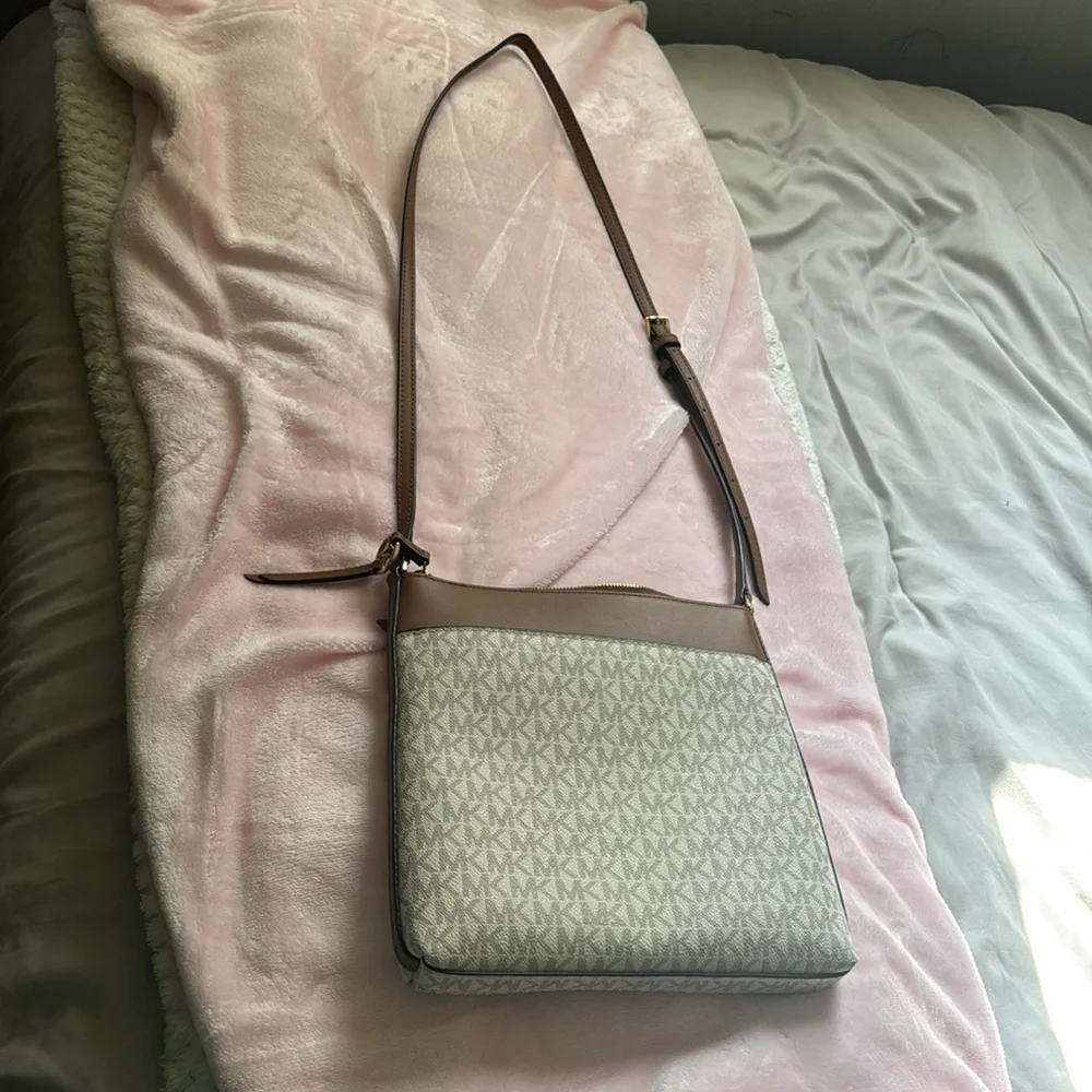 Michael Kors Cream and Tan Crossbody Bag New Without Tags